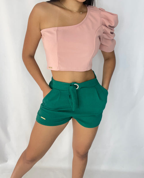 Crop Top Asimétrico Manga Bombacha