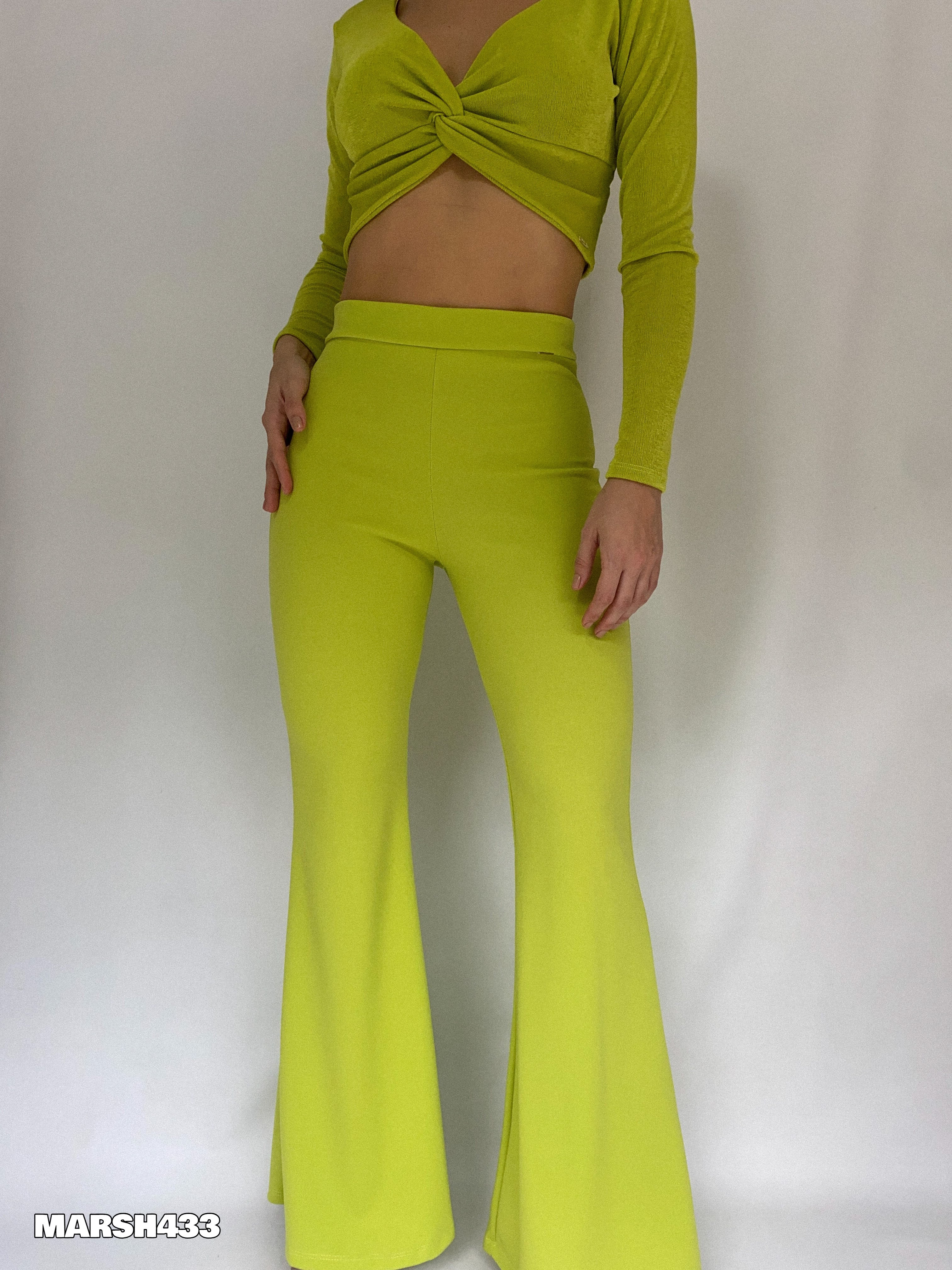 Pantalon Bota Campana Tiro Alto