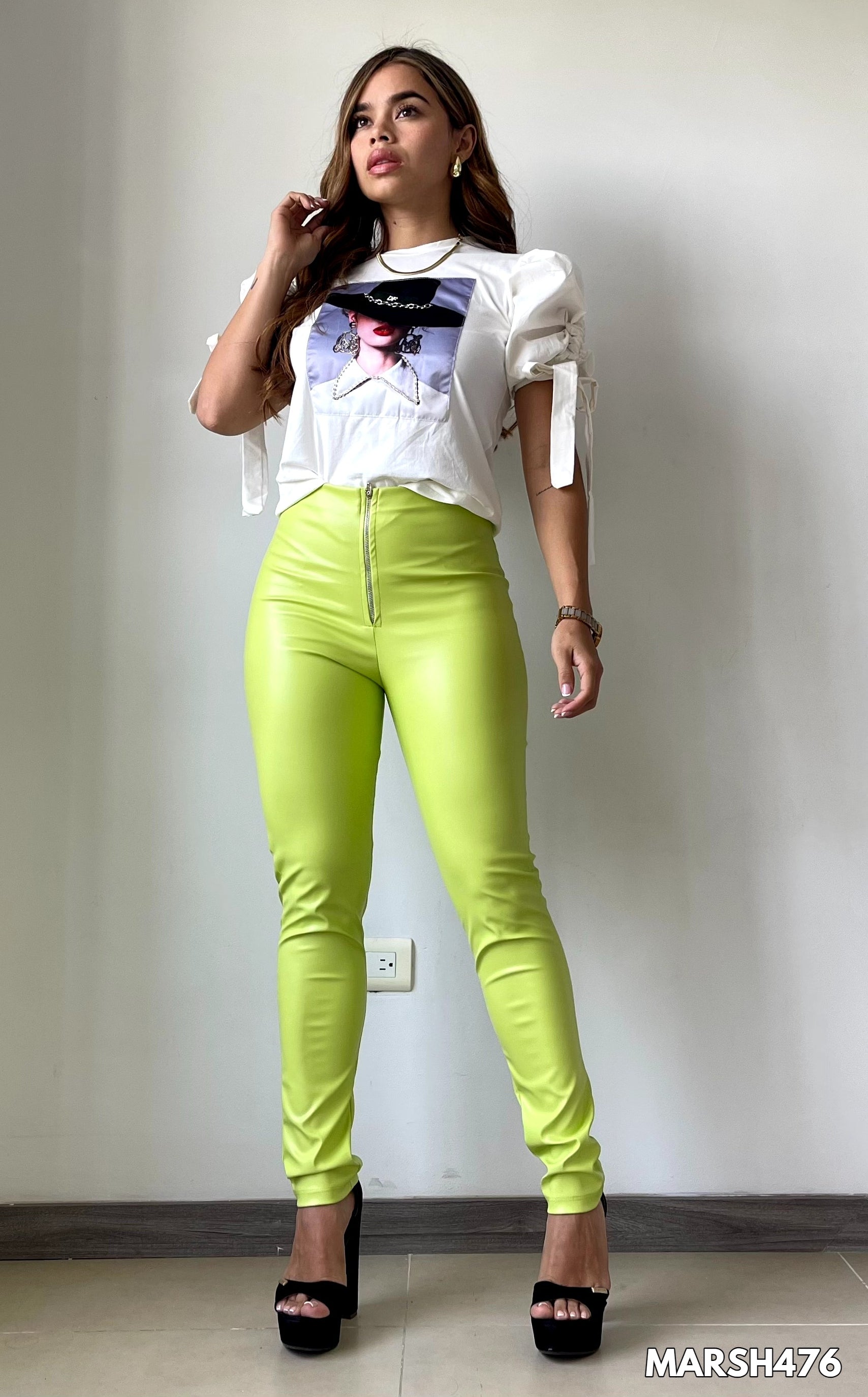 Leggis Cuerina Cierre Bota Tubo