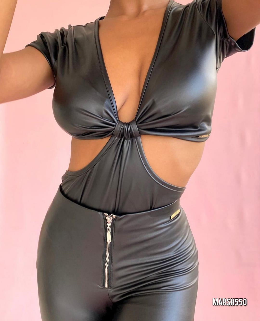 Body Manga Corta Nudo Cruzado Cuerina