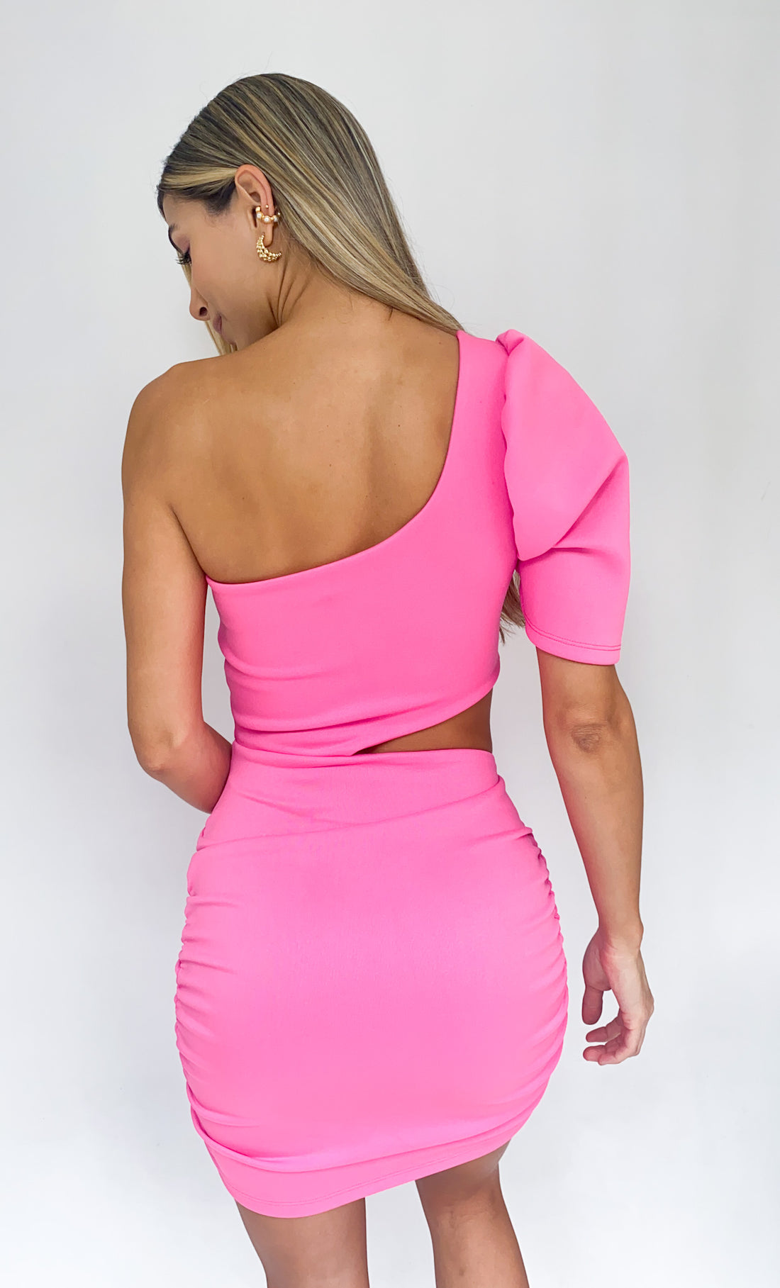 Vestido Manga Simetrica Arrunche En La F