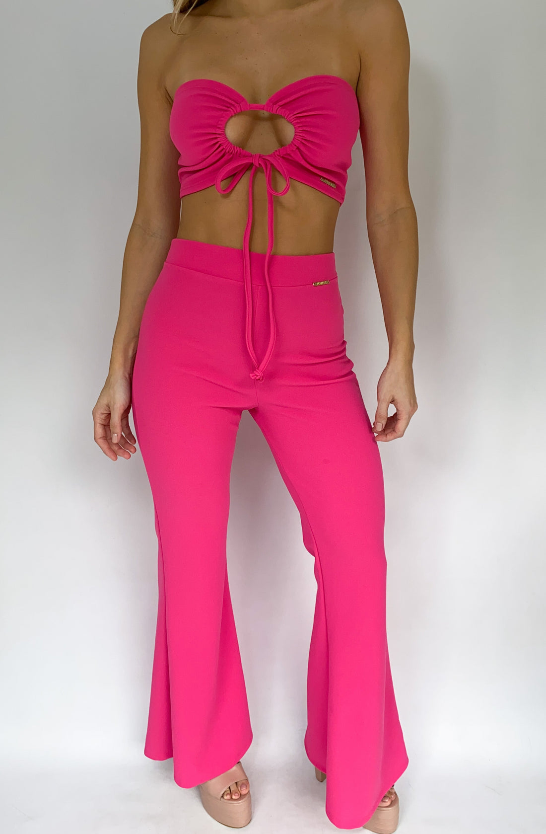 Conjunto Pantalon Crop Top Straple Amarr