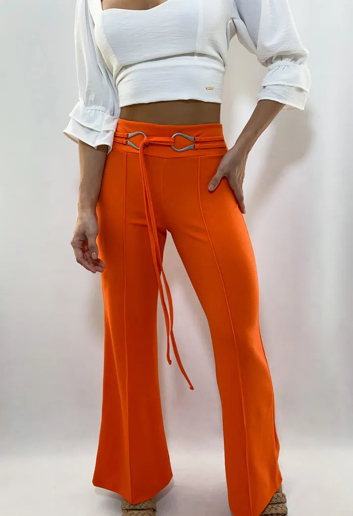 Pantalon Bota Ancha Con Herraje Ovalo