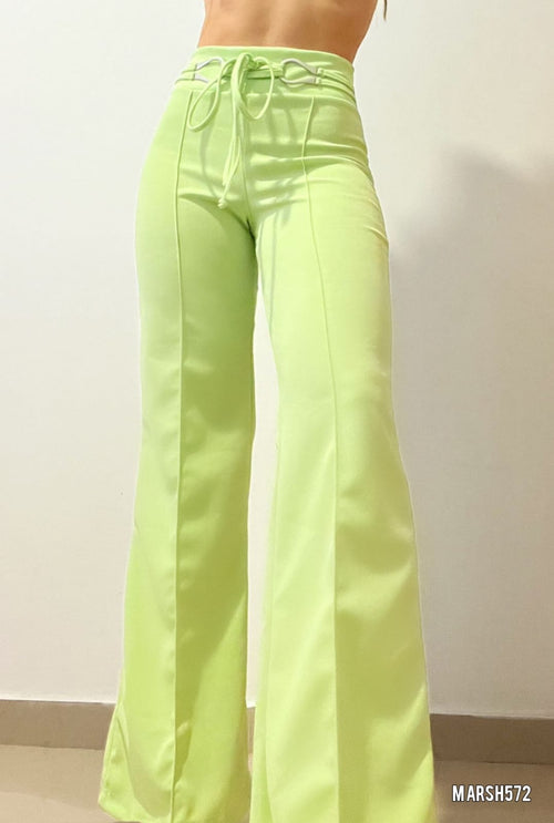 Pantalon Bota Ancha Con Herraje Ovalo