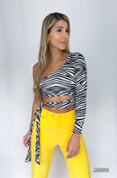 Blusa asimétrica manga larga animal print