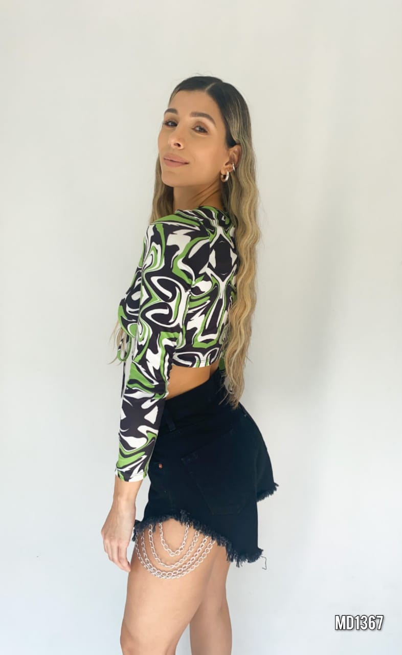 Blusa Manga Larga Cuello Runche Centro