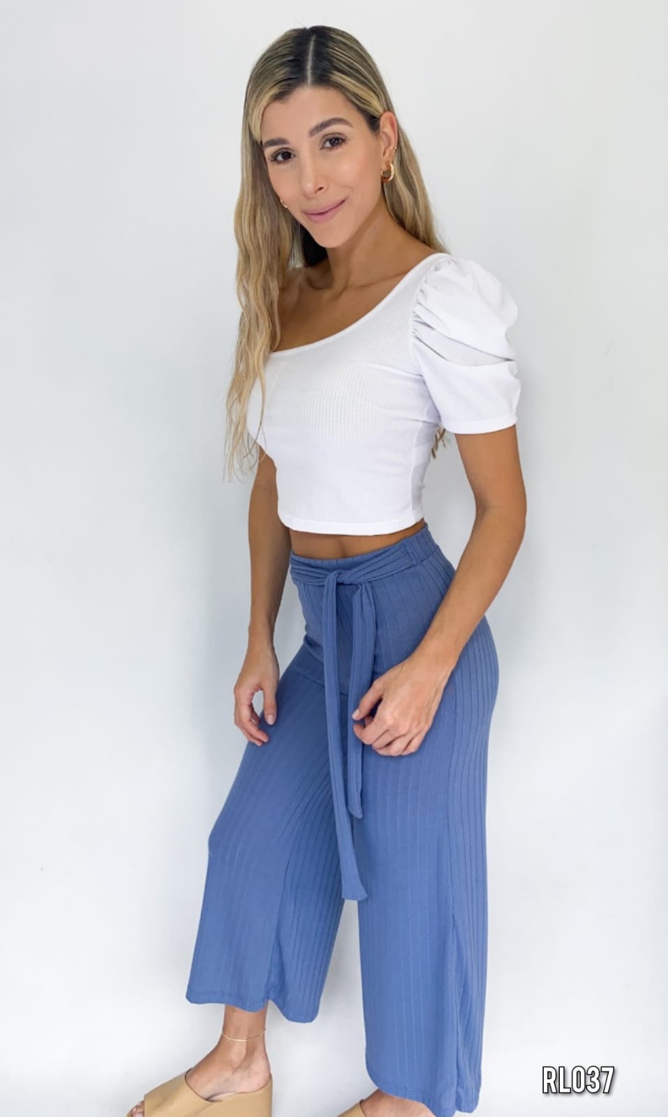 Pantalon Bota Ancha Con Fajon