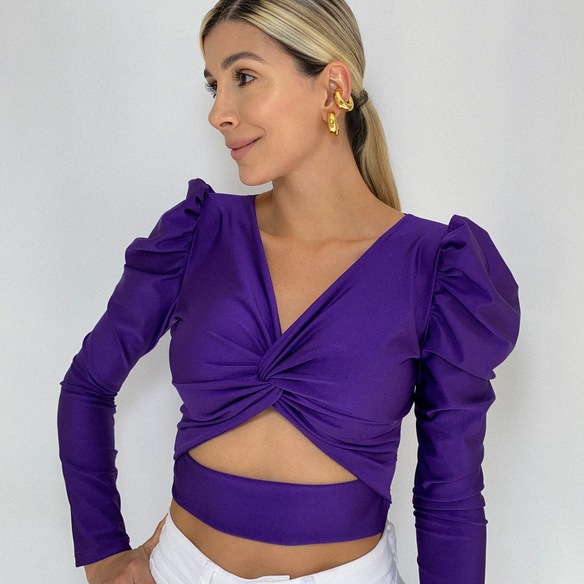 Blusa Escote Nudo Manga Larga Bombacha