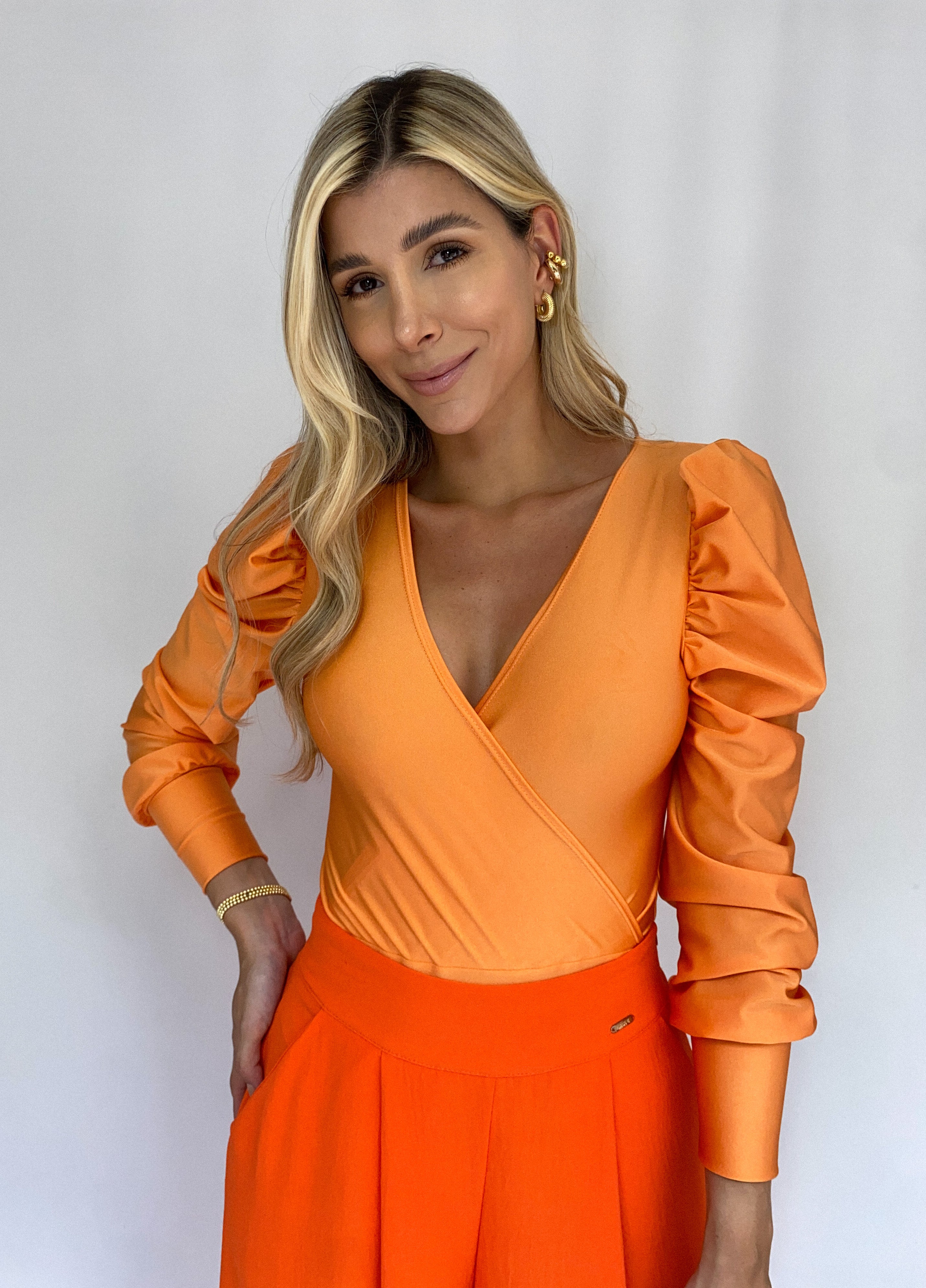 Body Manga Larga Cruzado Destellante