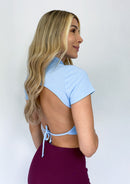 Blusa Manga Corta Escote Espalda