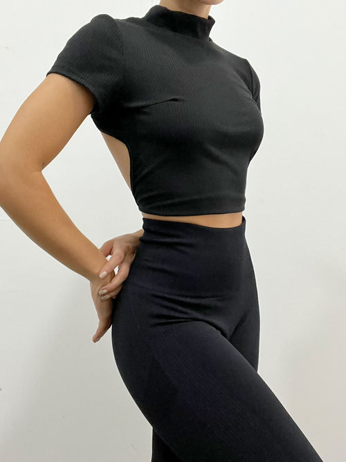 Blusa Manga Corta Escote Espalda