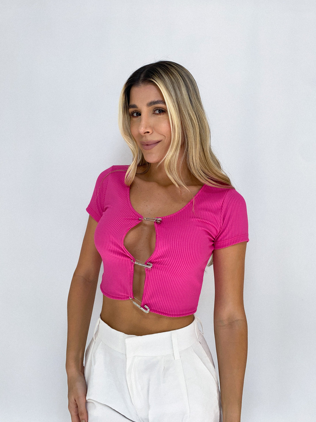 Blusa Manga Corta Prendedor Gancho En Bu