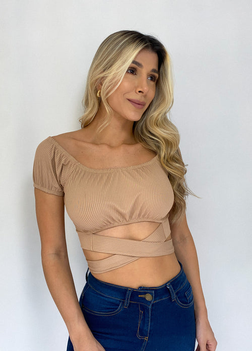 Crop Top Manga Corta Resorte Amarrar