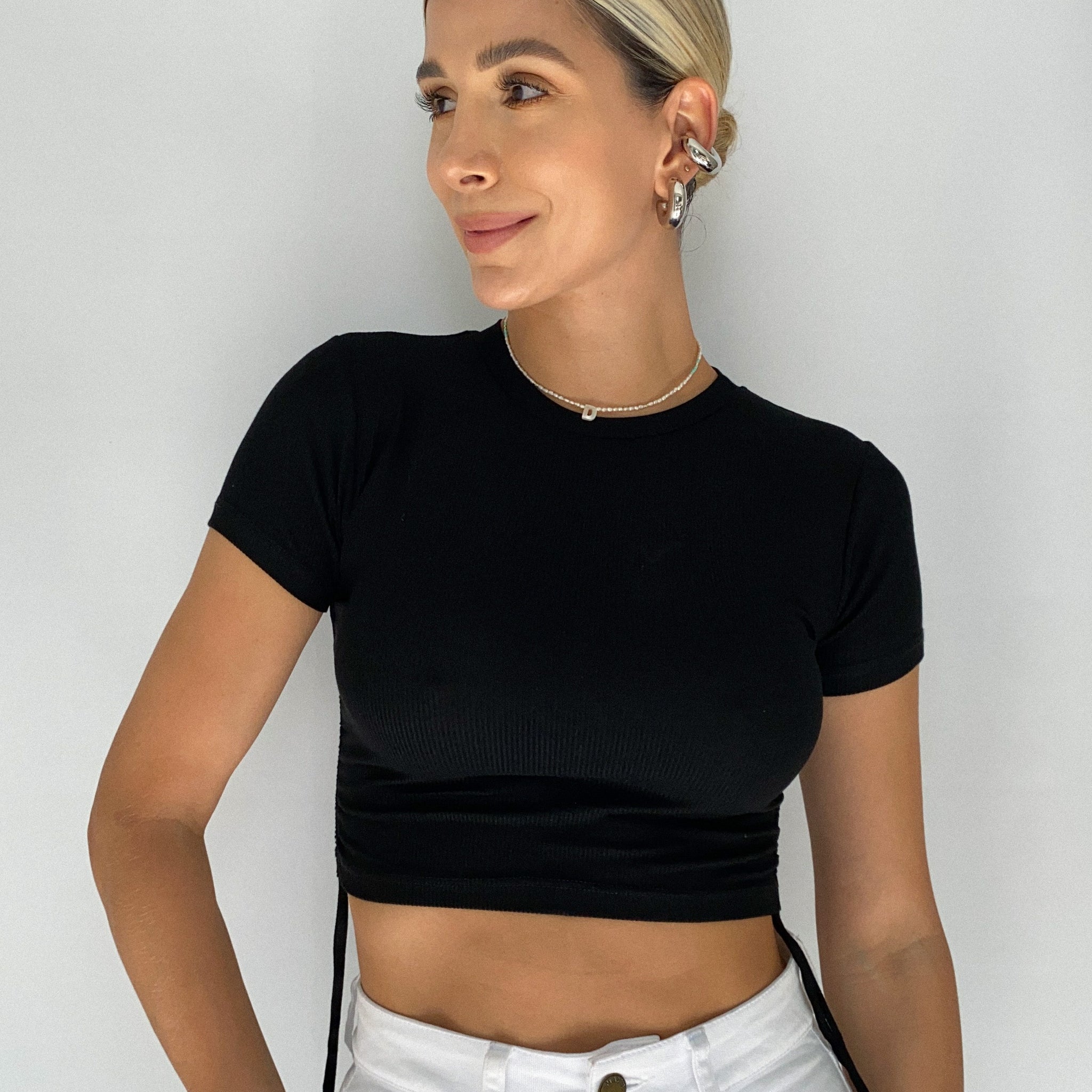 Blusa Cuello Redondo Recogida A Los Lados