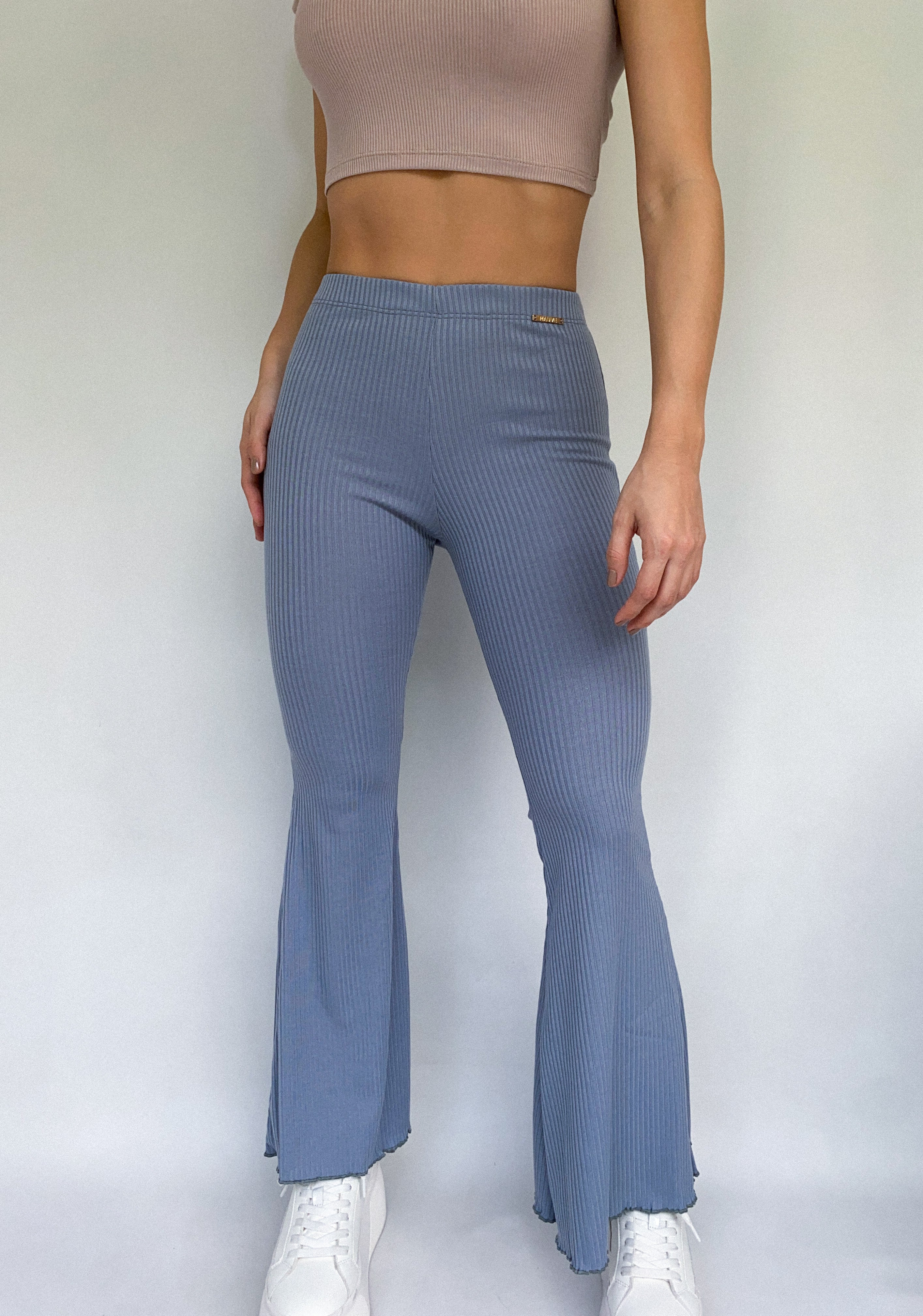 Pantalon Bota Ancha Rib