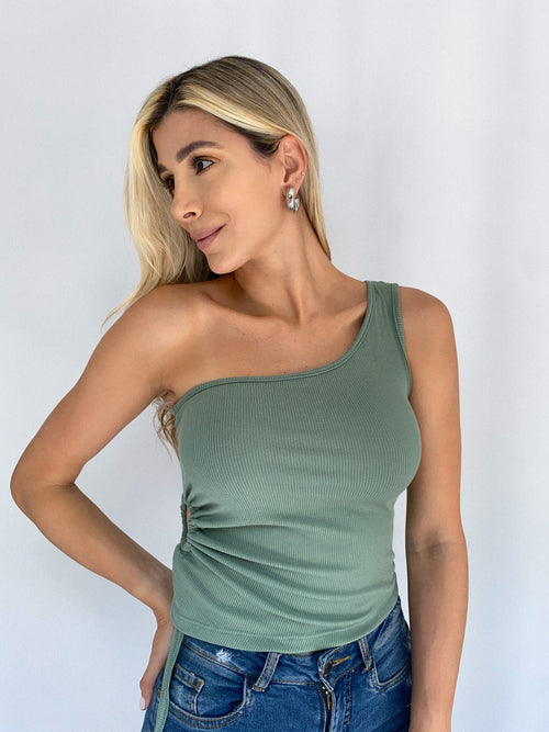 Blusa Asimetica Costado Runche Amarrar