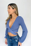 Blusa Corta Manga Larga Amarrar Centro