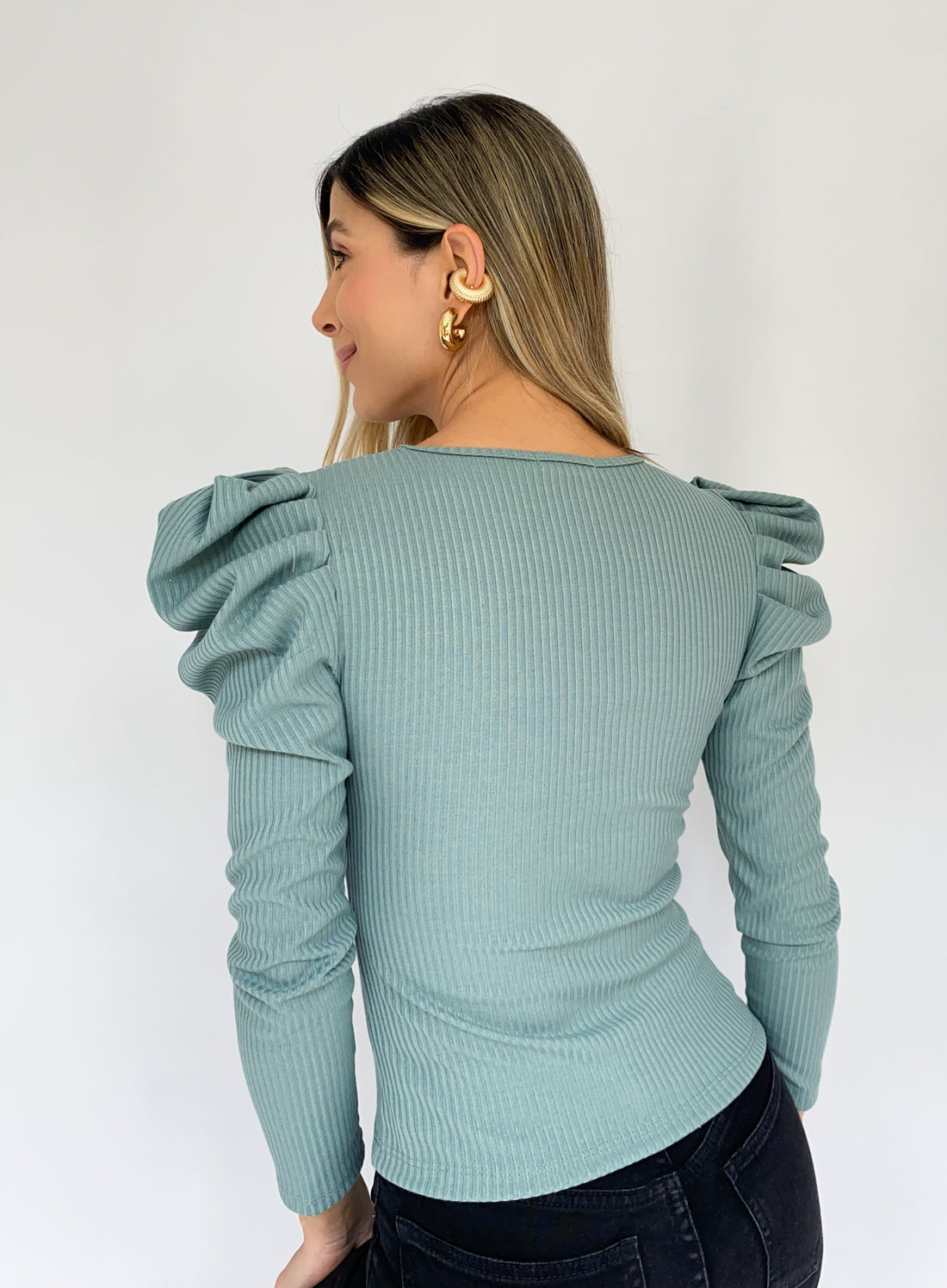 Blusa Manga Larga Bombacha Cuello Redond