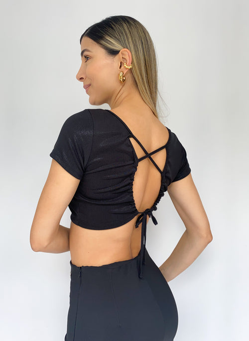 Blusa Manga Corta Escote Atras Brillo