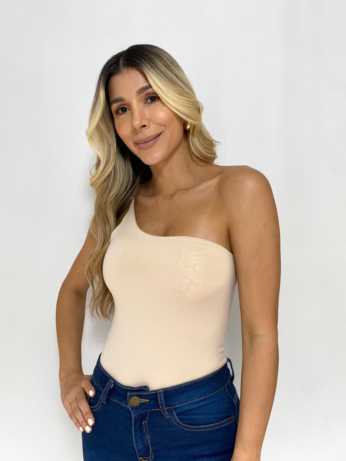 Body Tira Asimetrica Con Tensor