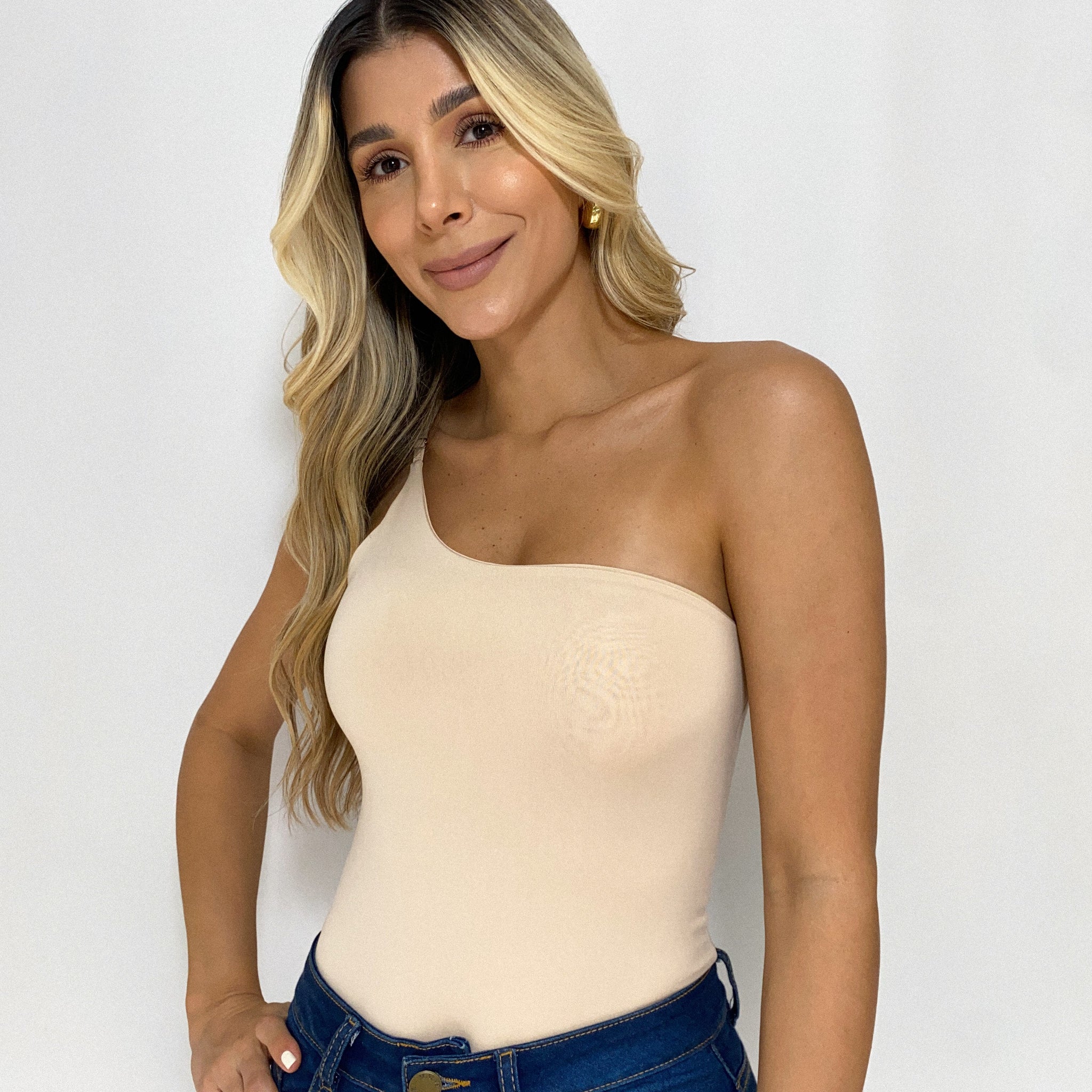 Body Tira Asimetrica Con Tensor
