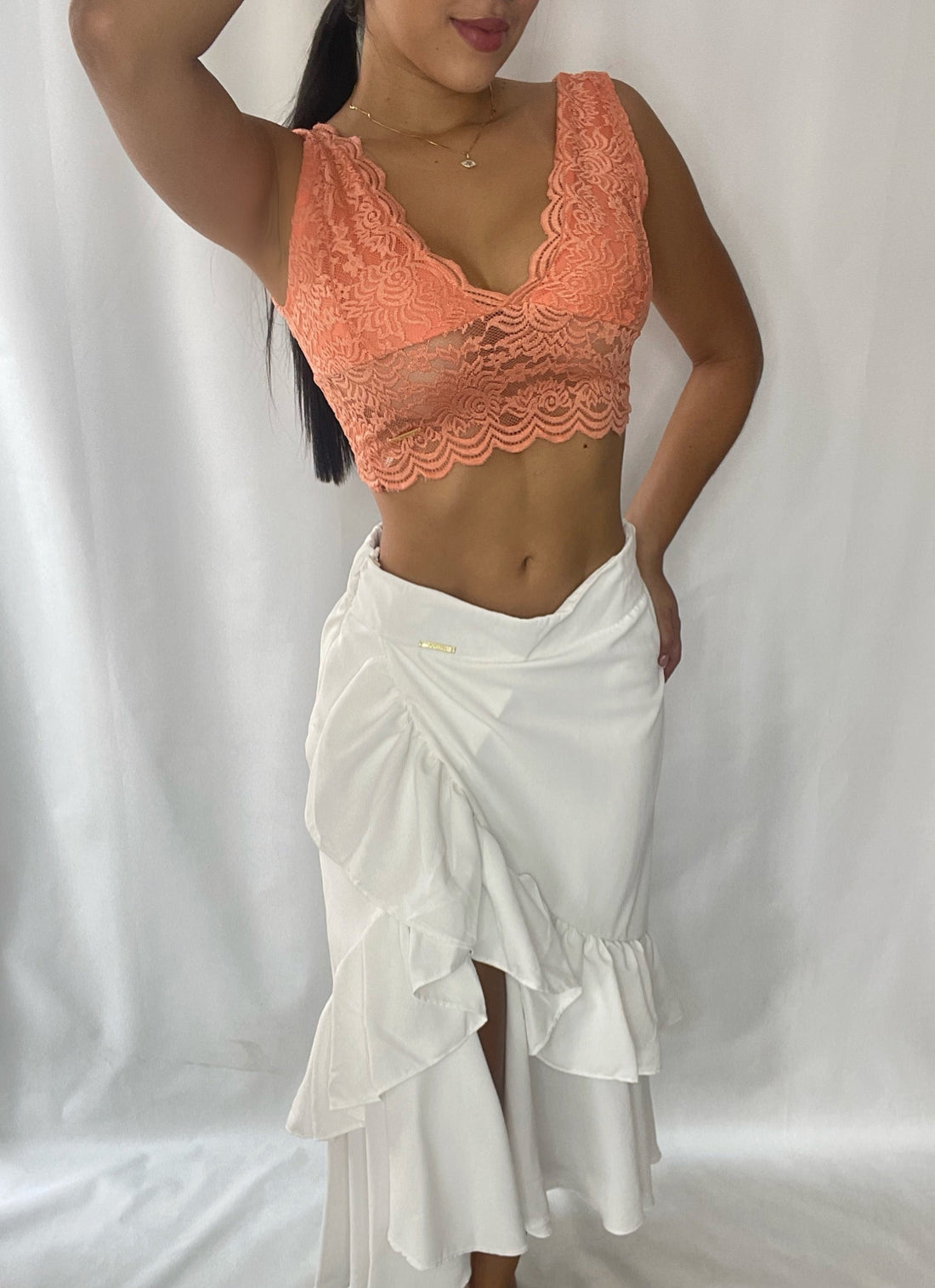 Crop Top Manga Sisa Blonda Escote V