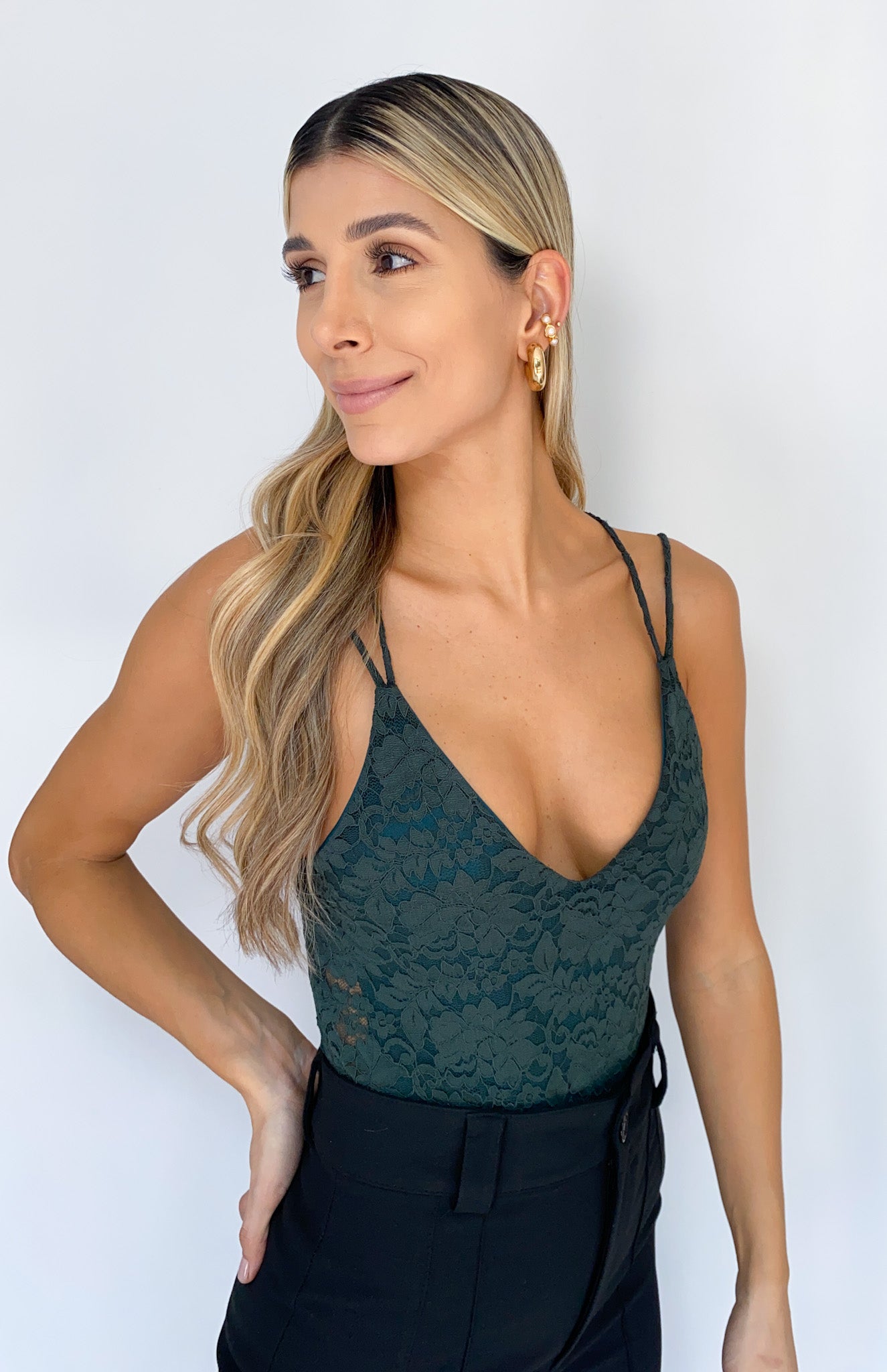 Body Blonda Cuello V De Tiras