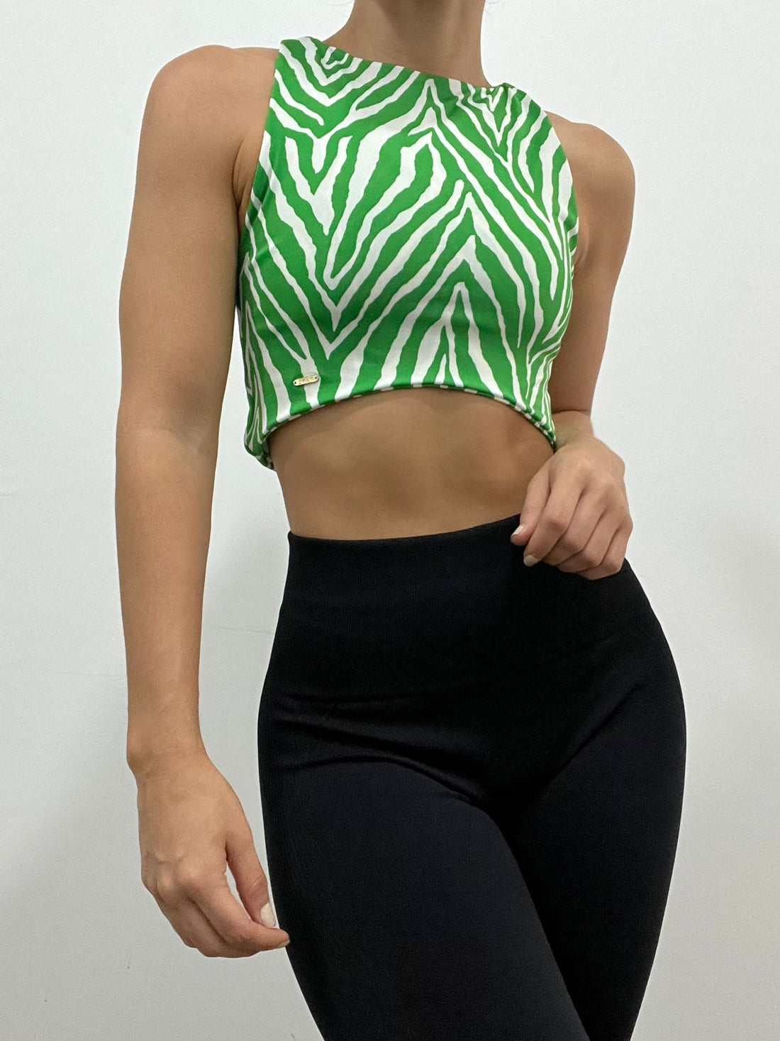 Blusa Corta Cebra Manga Sisa