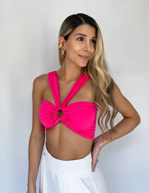 Crop Top Con Argolla Centro Solo Fondo