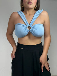 Crop Top Con Argolla Centro Solo Fondo