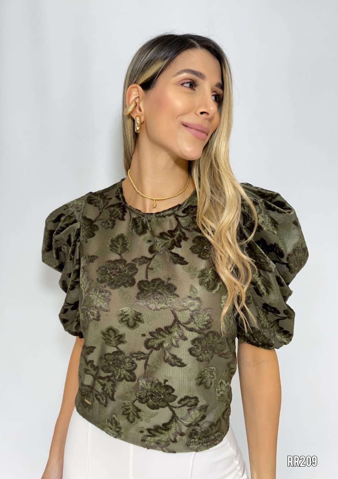 Blusa Manga 3/4 Grabado Flores