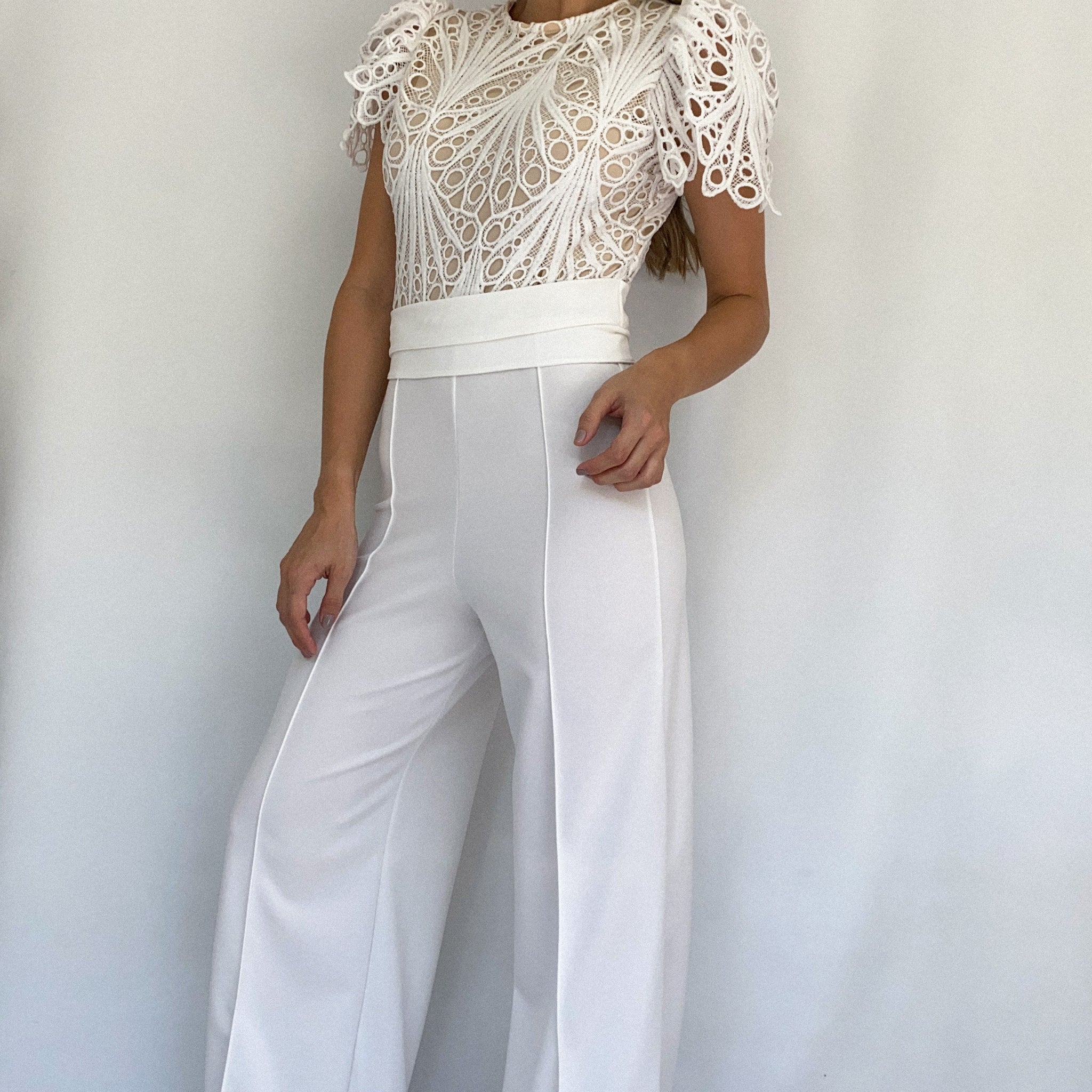 Enterizo Blusa Guipiure Manga Corta