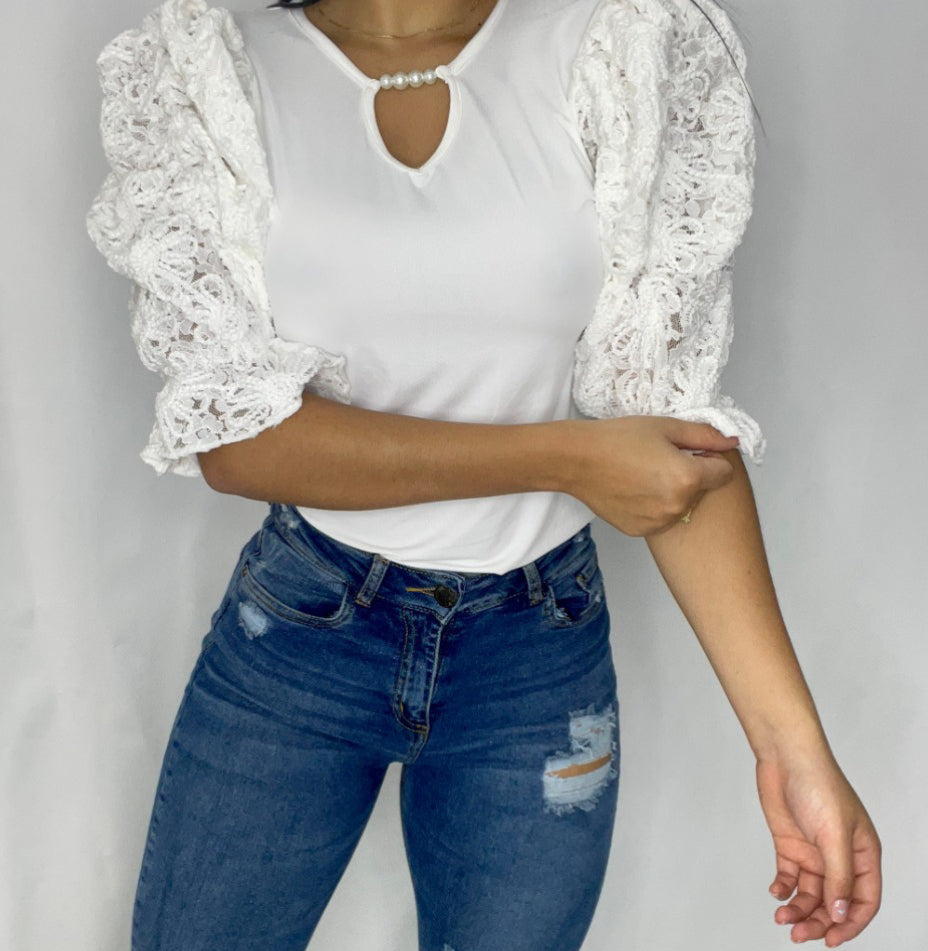 Blusa Cuello Herraje Manga Bombacha