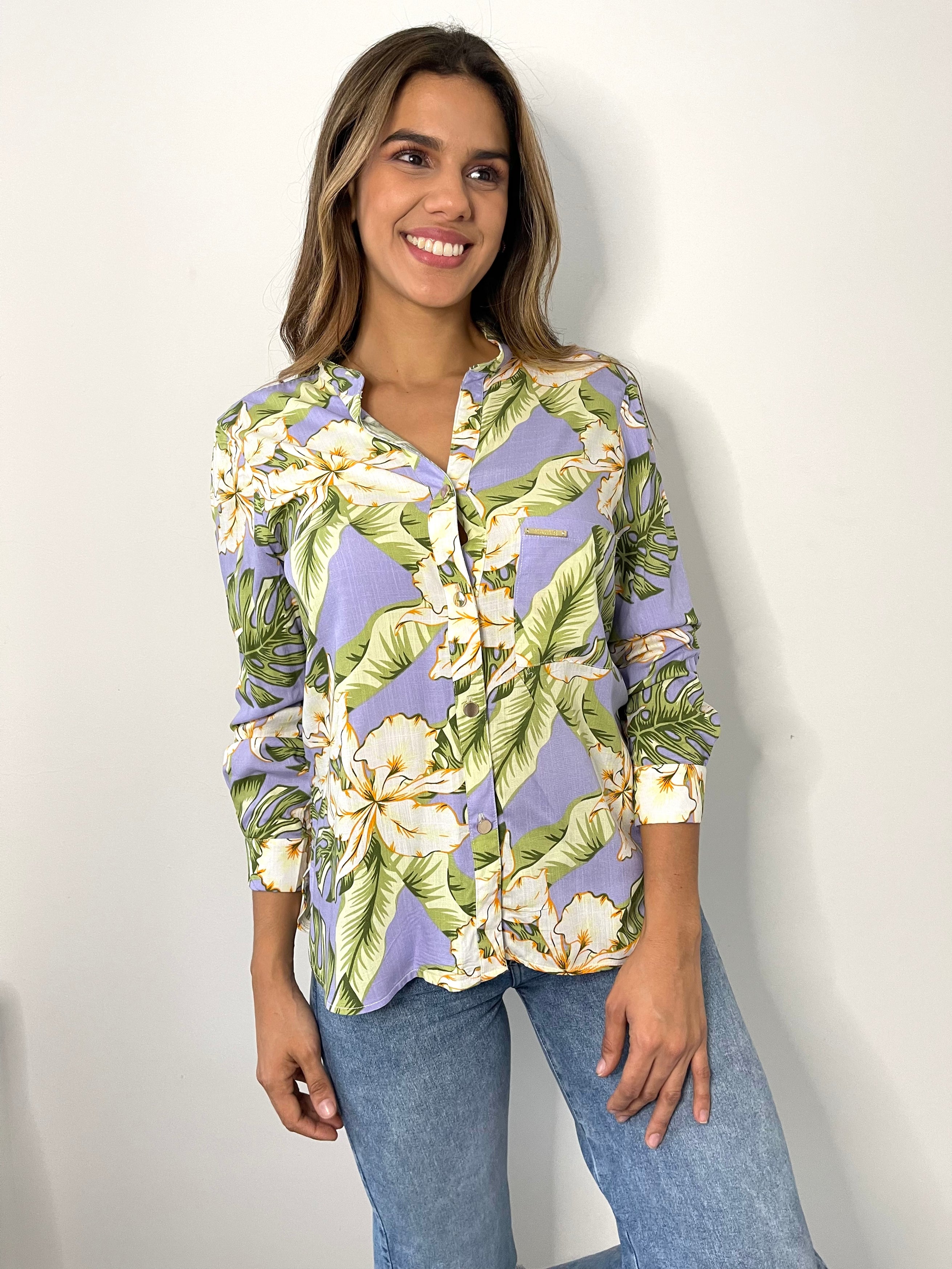 Camisera Botones Manga Larga Estampado