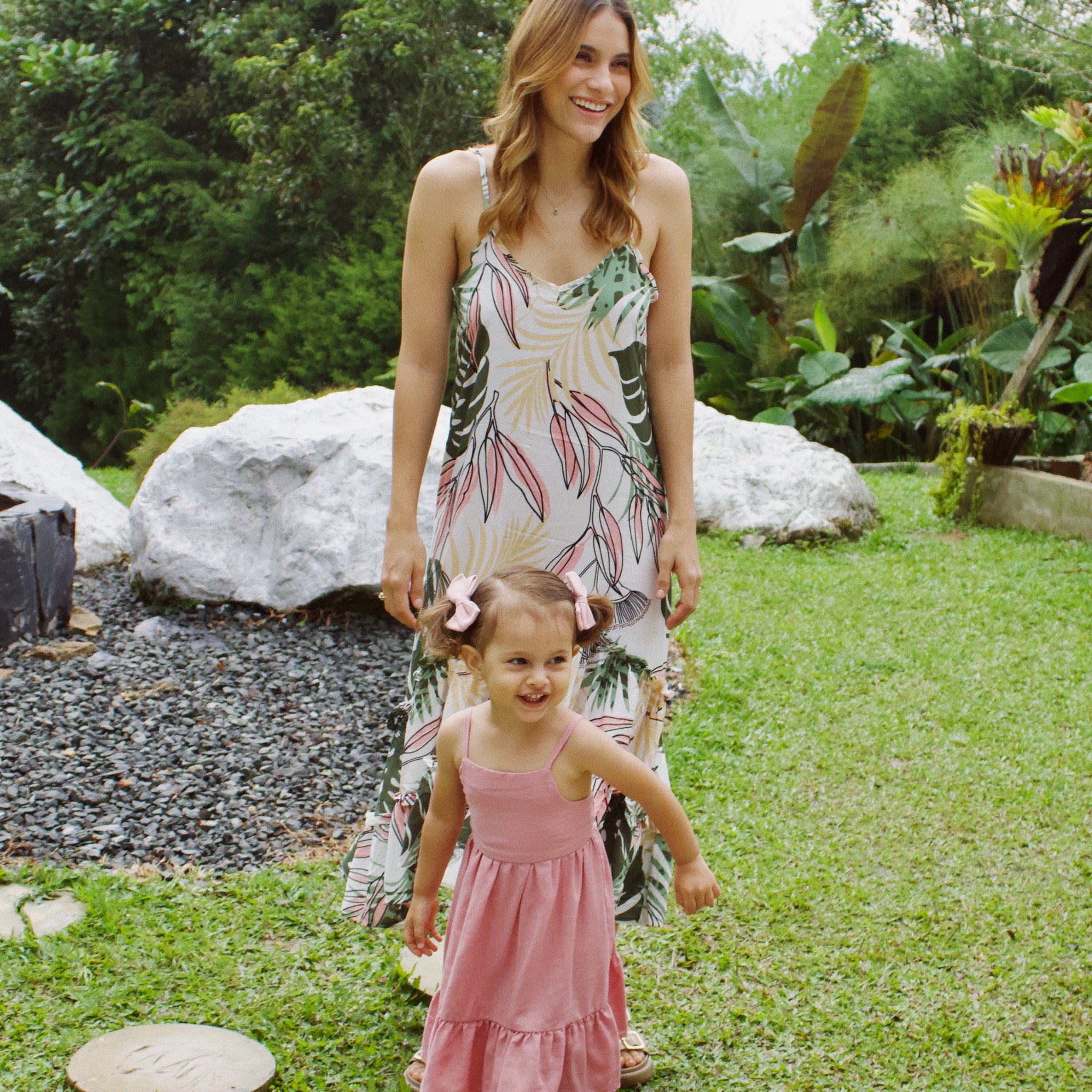 Vestido Tiras Cuello V Estampado
