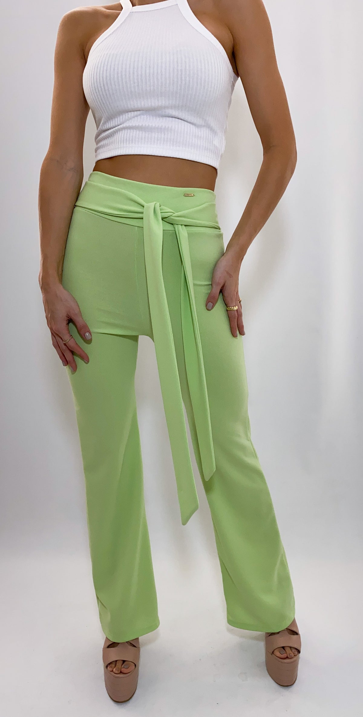 Pantalon Bota Campana Con Cinturon