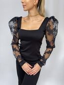 Blusa Manga Larga En Velo Cuello Cuadrad