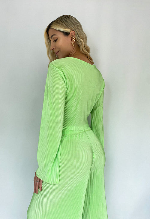 Blusa Manga Larga Amarra Centro Plisada