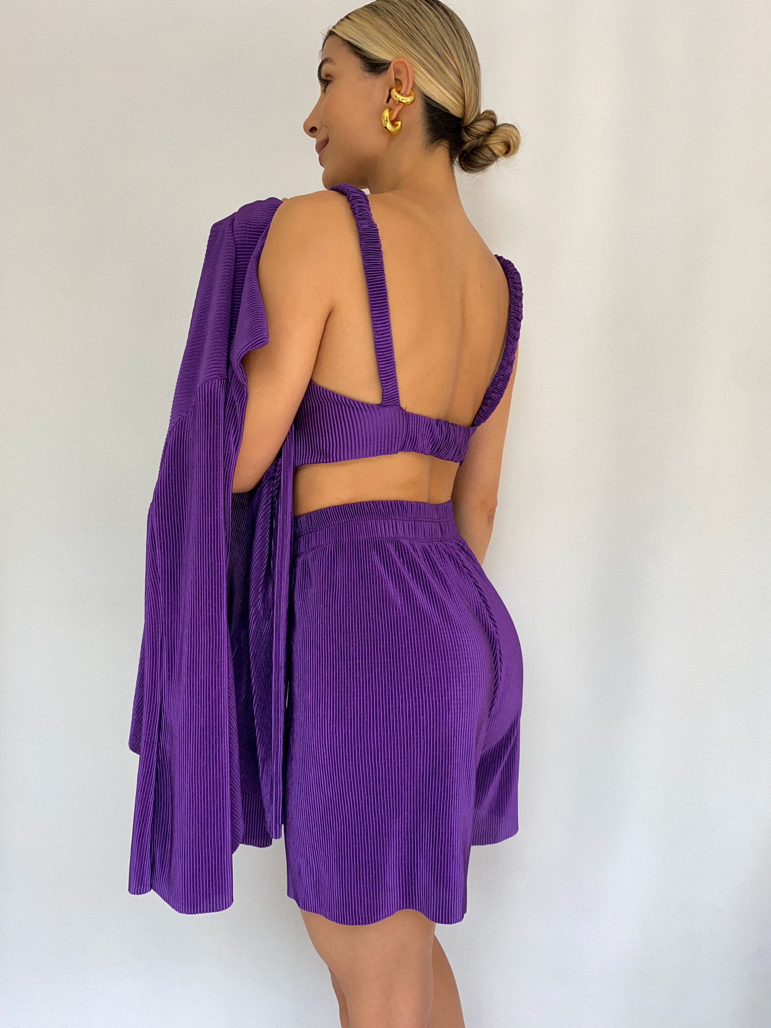 Conjunto 2 Piezas Short + Crop Top