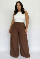 Pantalon Bota Ancha Con Bolsillo Plus