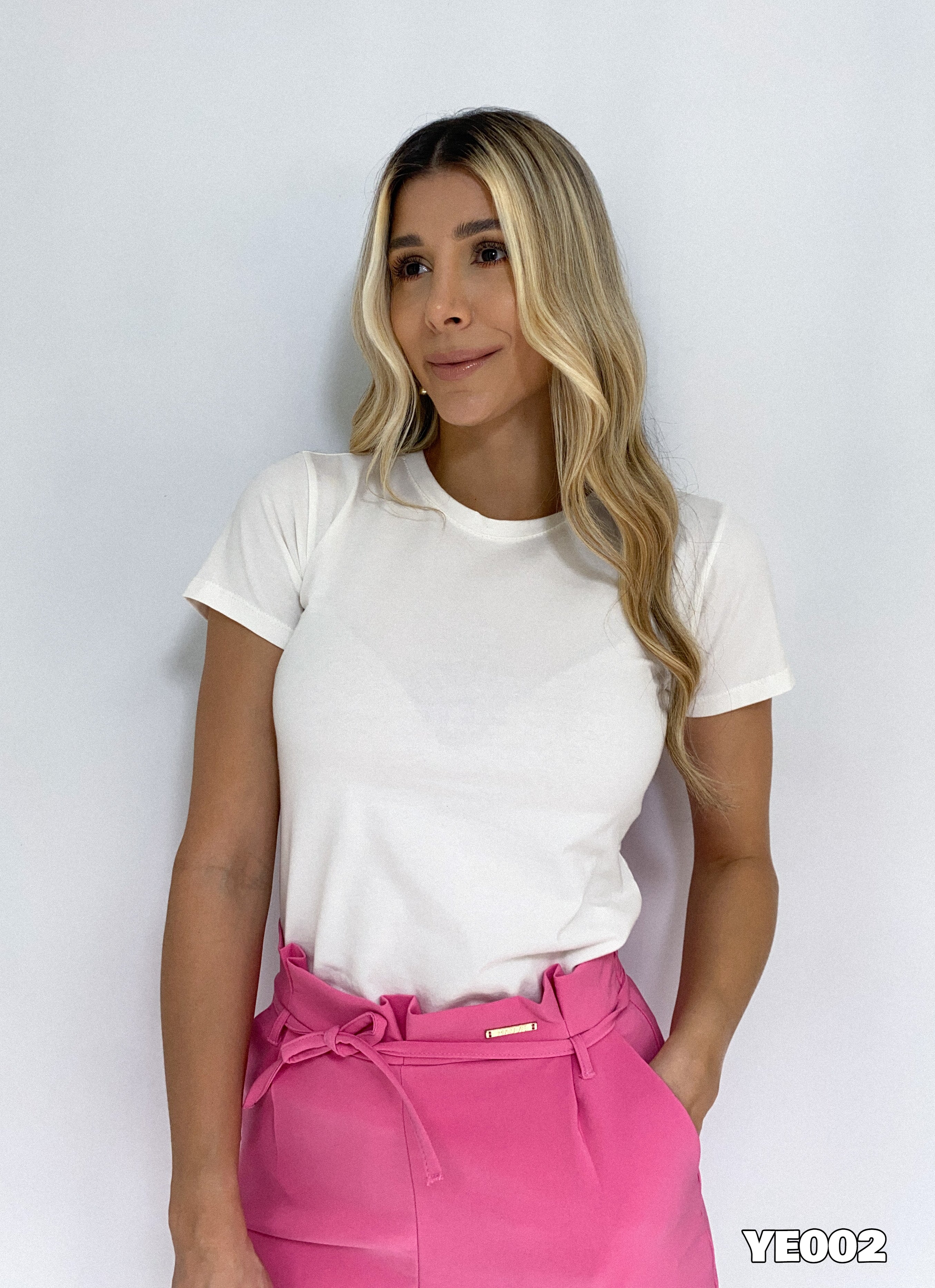 Camiseta Larga Unicolor Manga Corta