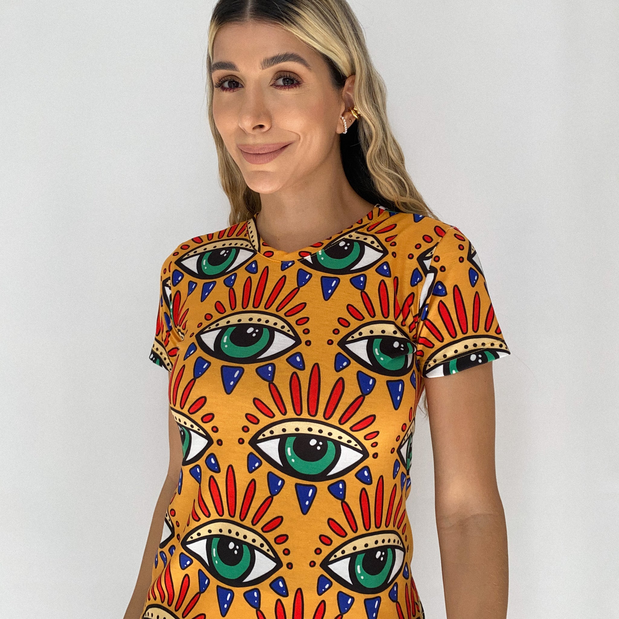 Camiseta Larga Estampada Manga Corta