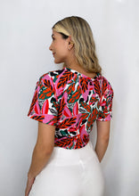 Cargar imagen en el visor de la galería, Camiseta manga corta over size estampada
