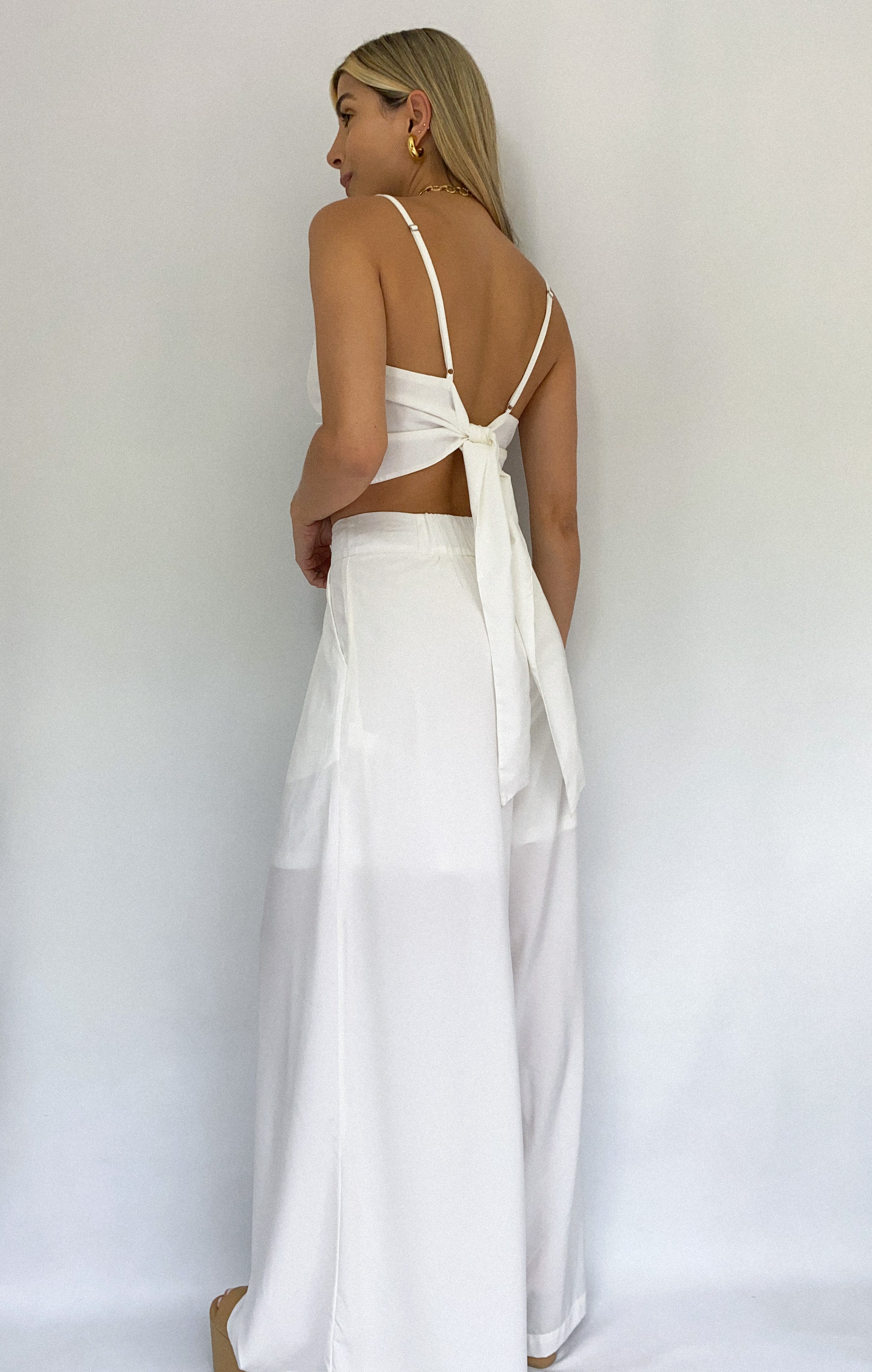 Pantalon enresortado bota ancha