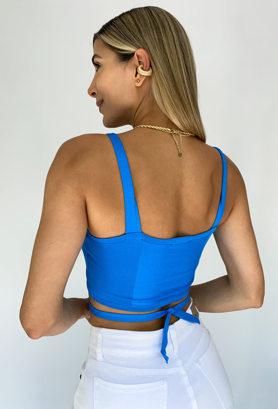 Crop top unicolor en hilo