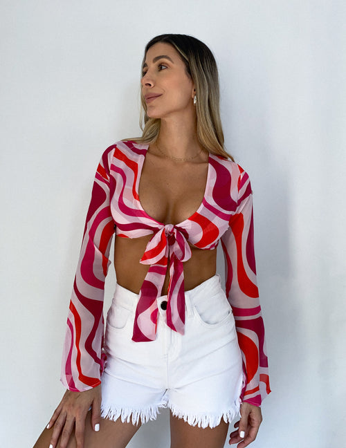 Blusa corta manga larga amarre delantero