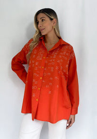 Camisa seda letras blimblines