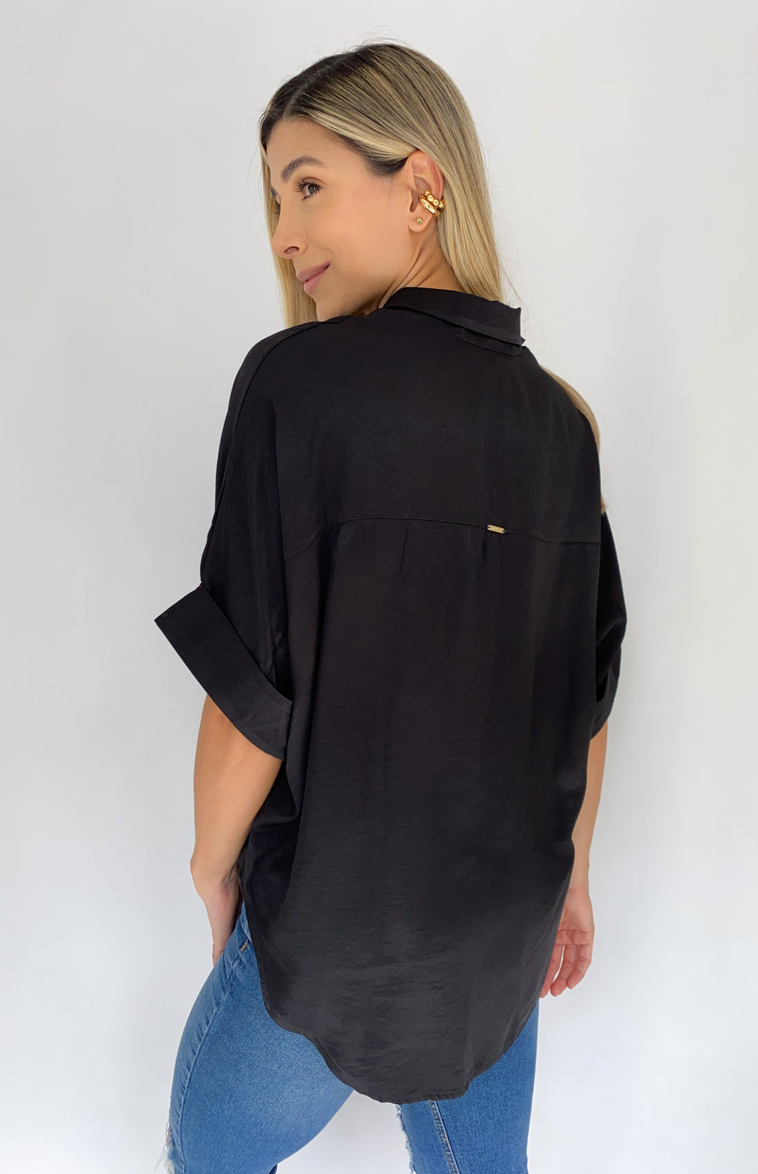 Blusa camisera manga corta