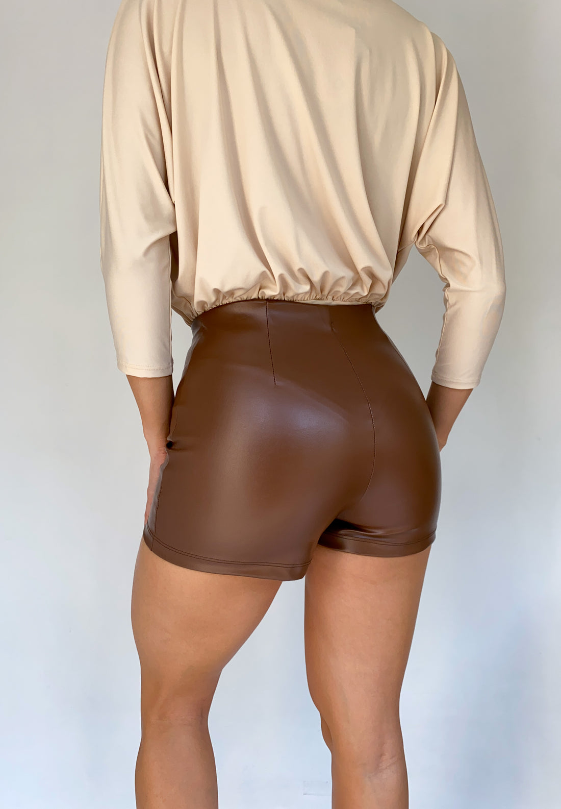 Short Cuerina