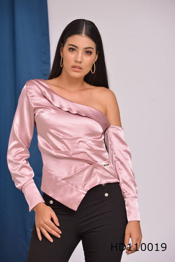 Blusa manga larga cuello bandeja en seda